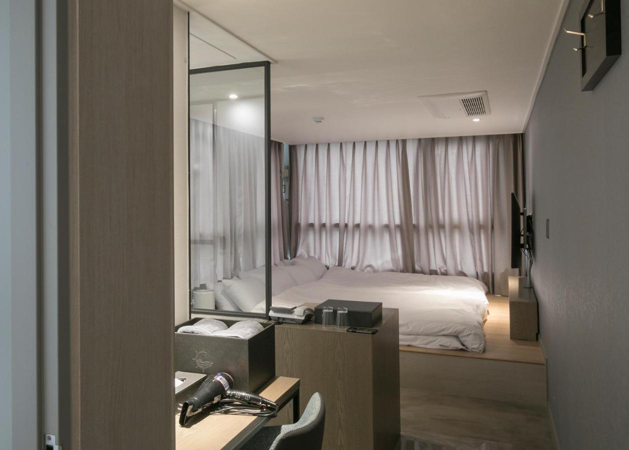 Hotel Wolmido Inchon Exteriör bild